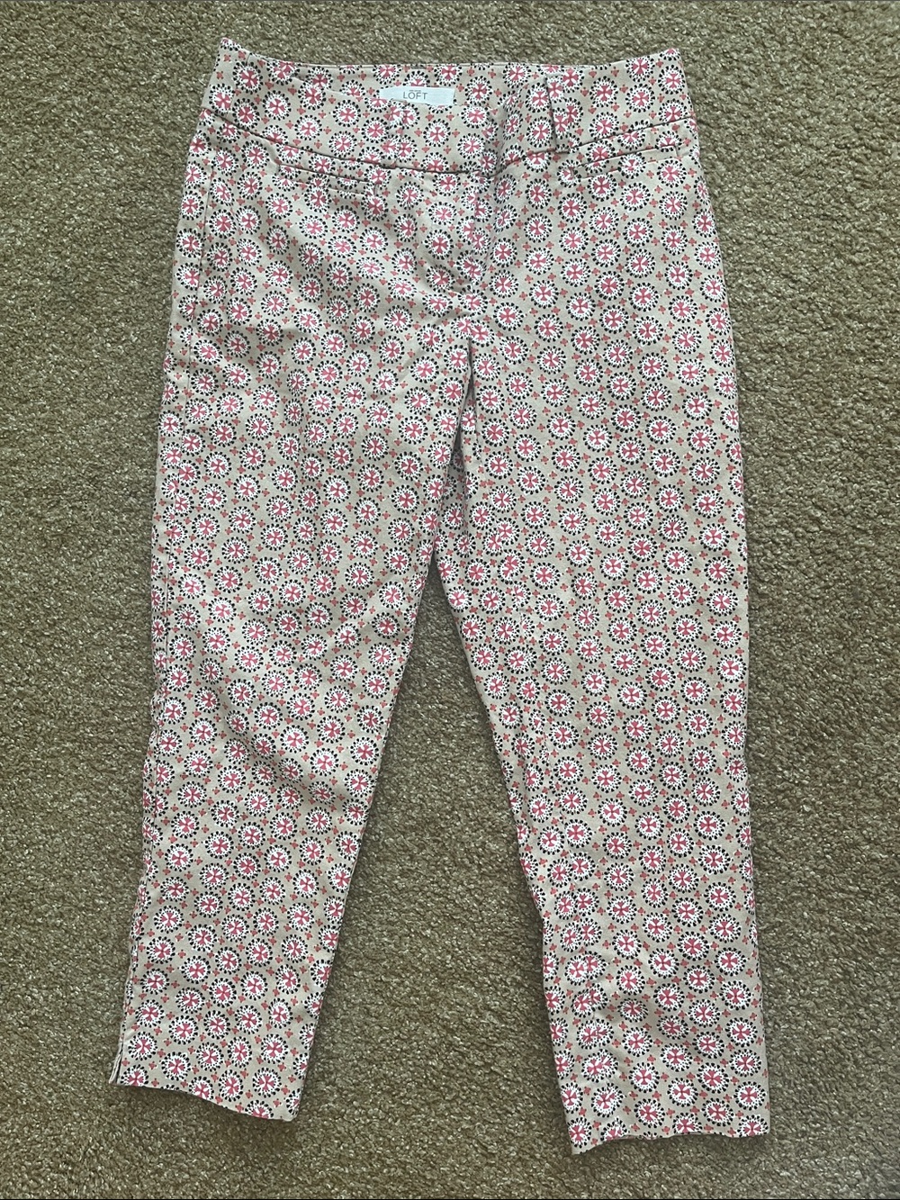 LOFT Rivera Pant Pink and Cream Geo Print Cropped Pants - size 0P